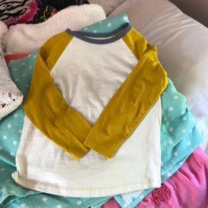 Girls Large Yellow And White Ling Sleeve